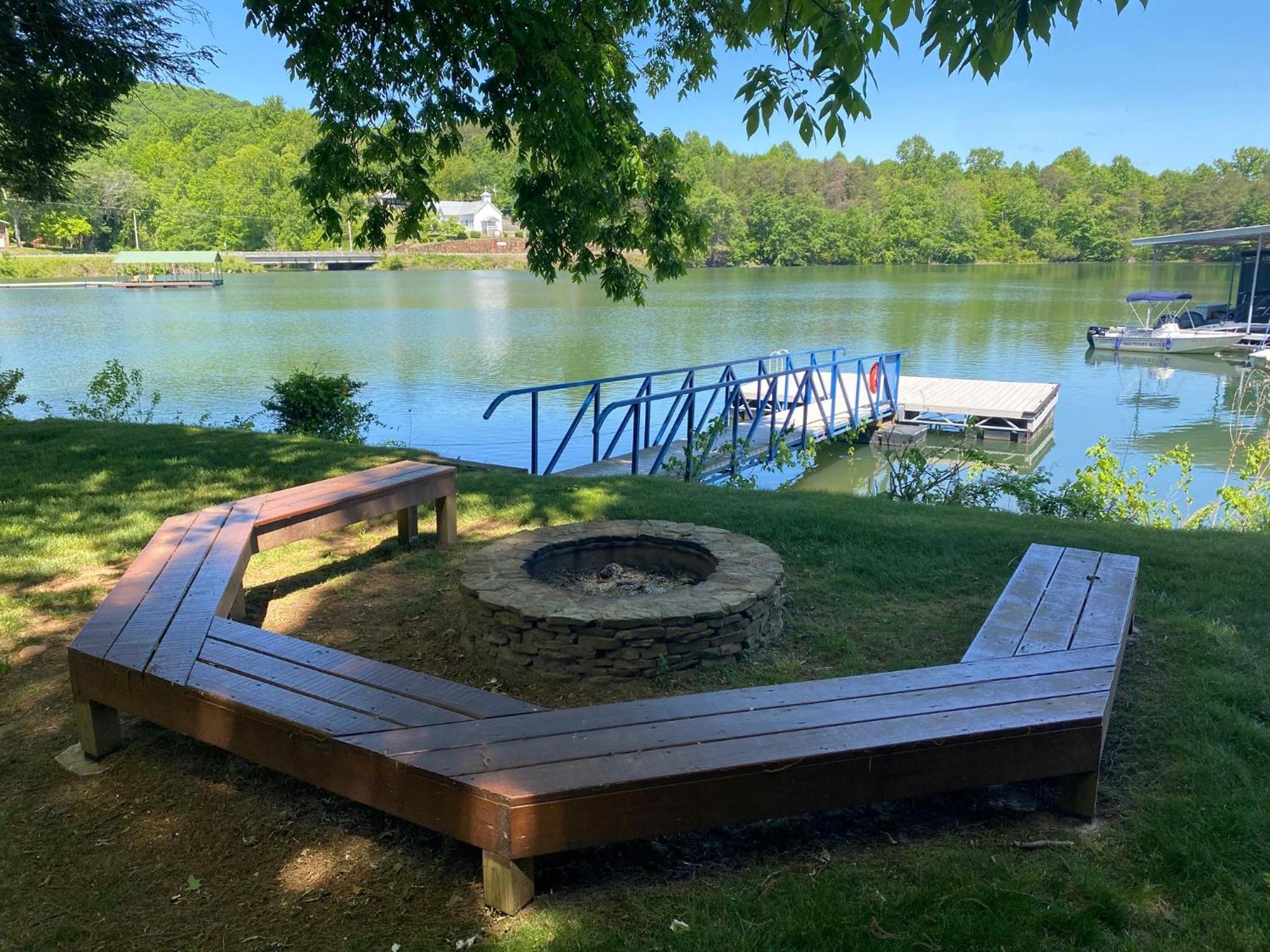 Boundary Waters Resort & Marina 海厄沃西 外观 照片
