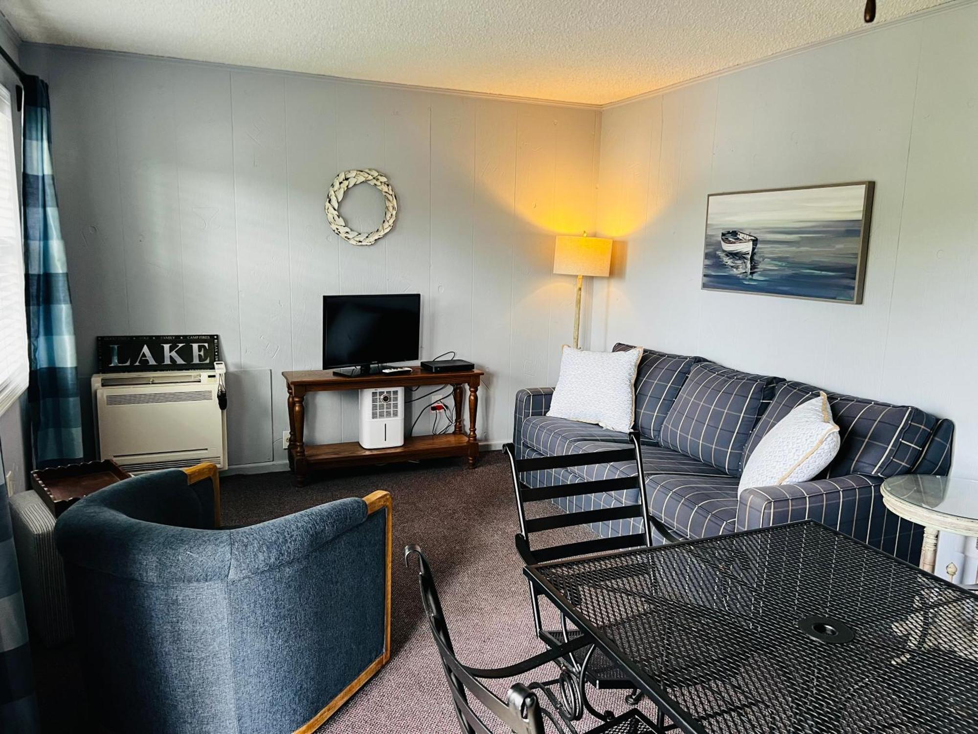 Boundary Waters Resort & Marina 海厄沃西 外观 照片